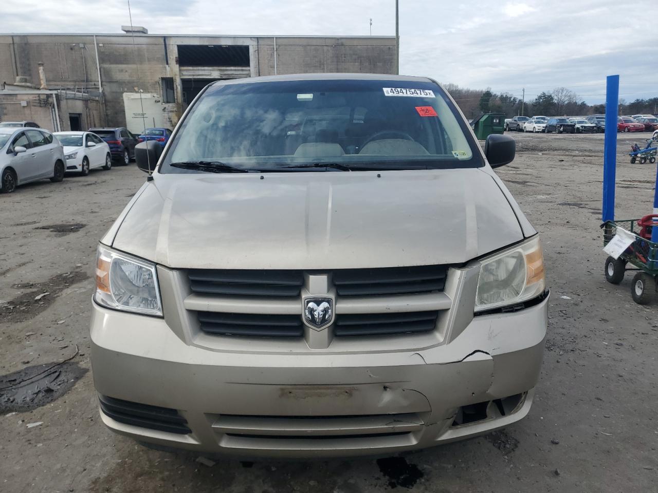 2009 Dodge Caravan - Image 5