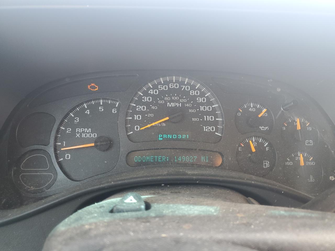 2003 Chevrolet Silverado - Image 9