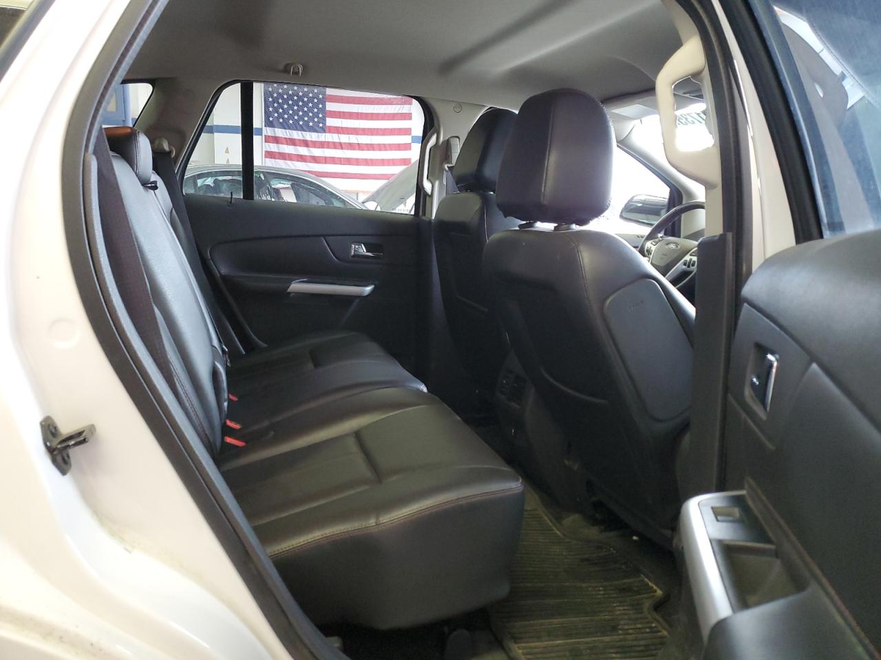 2014 Ford Edge - Image 11