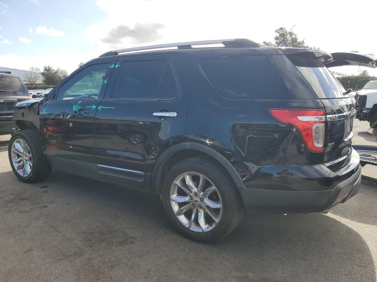 2012 Ford Explorer - Image 2