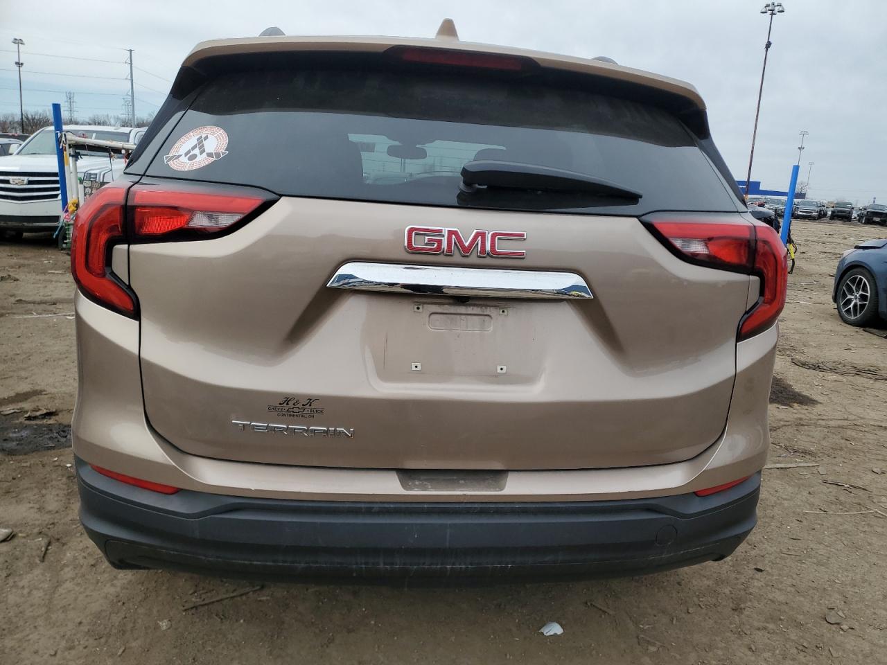 2018 GMC Terrain - Image 6