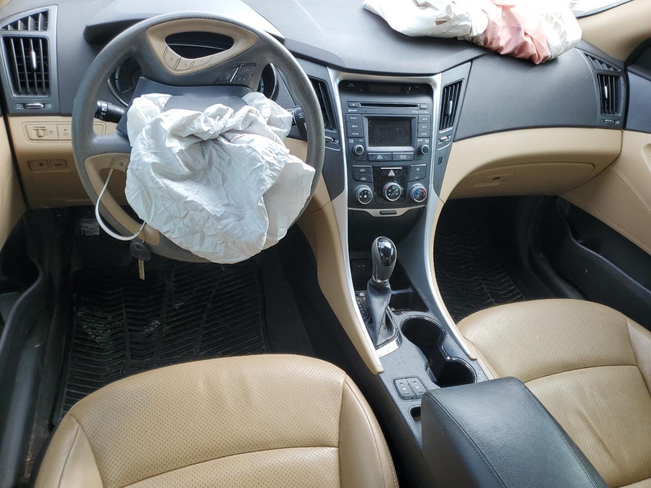 2014 Hyundai Sonata - Image 8