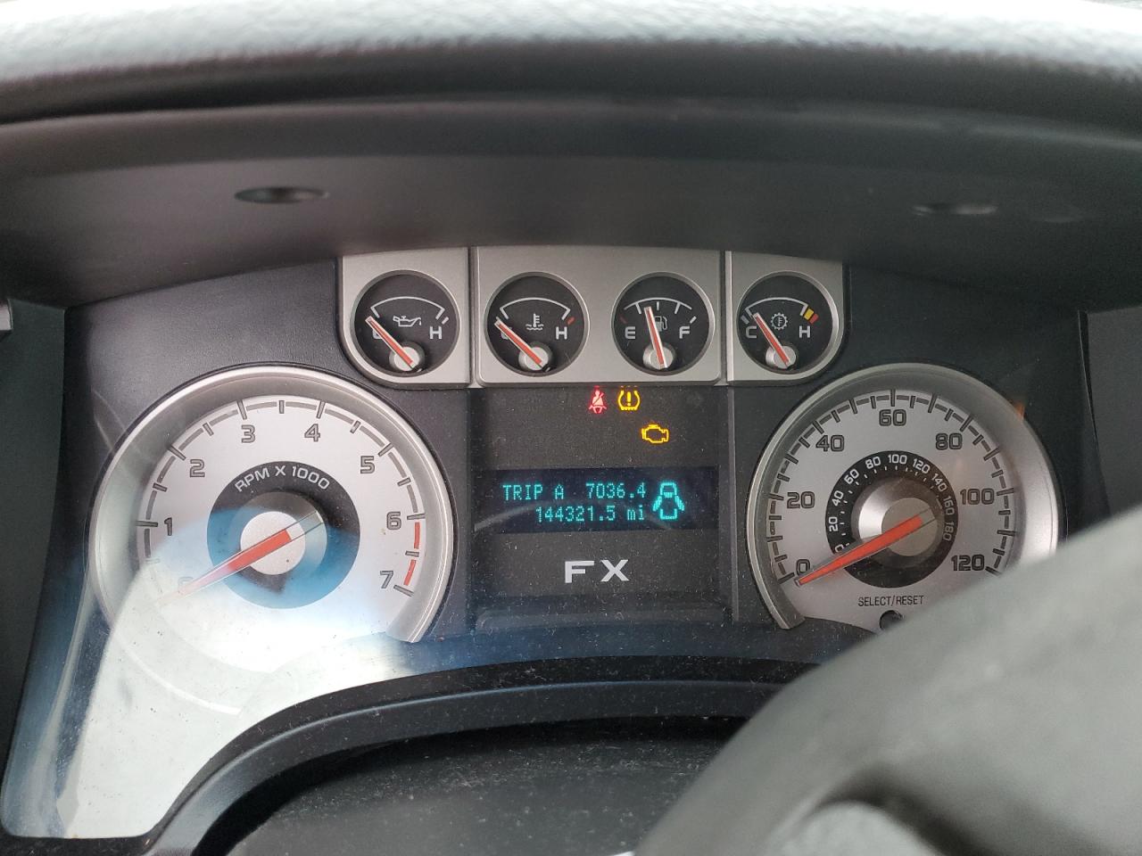 2010 Ford F-150 - Image 9