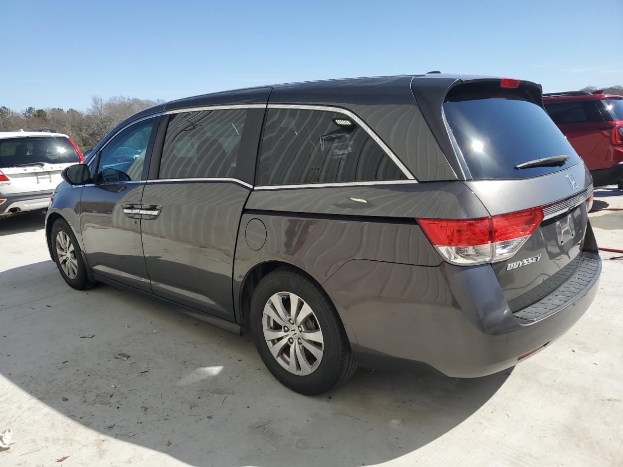 2014 Honda Odyssey - Image 2