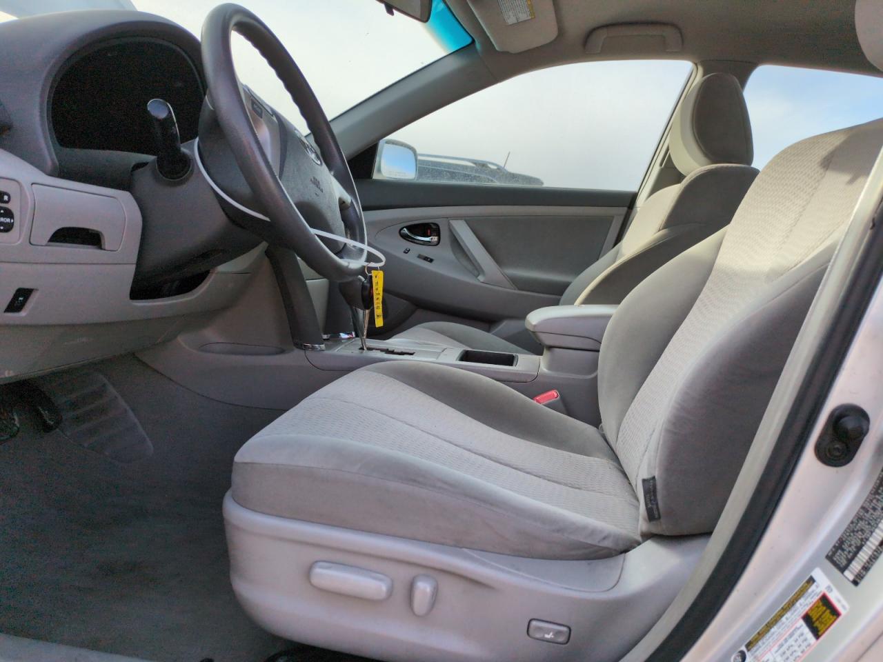 2011 Toyota Camry - Image 7