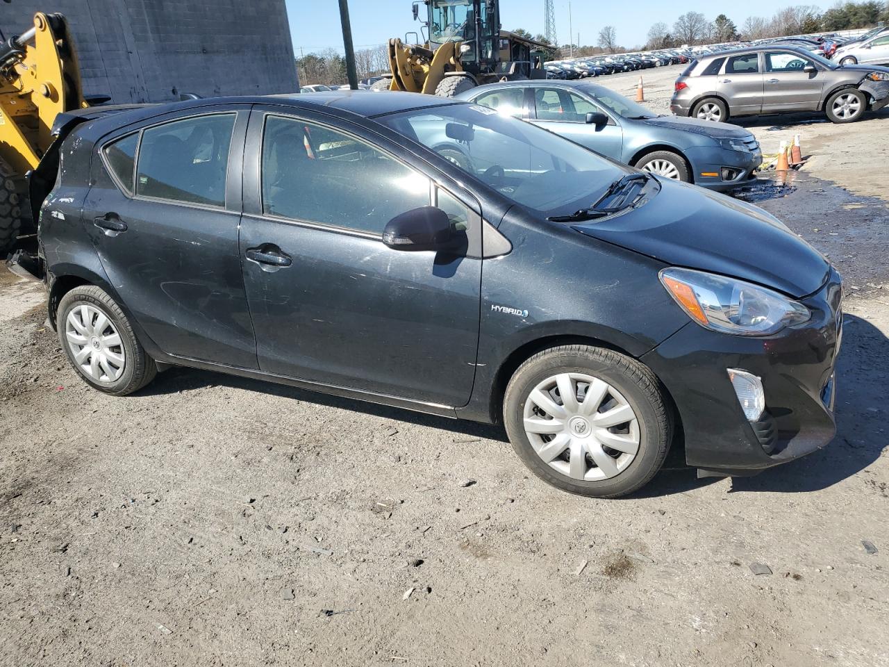 2016 Toyota Prius - Image 4