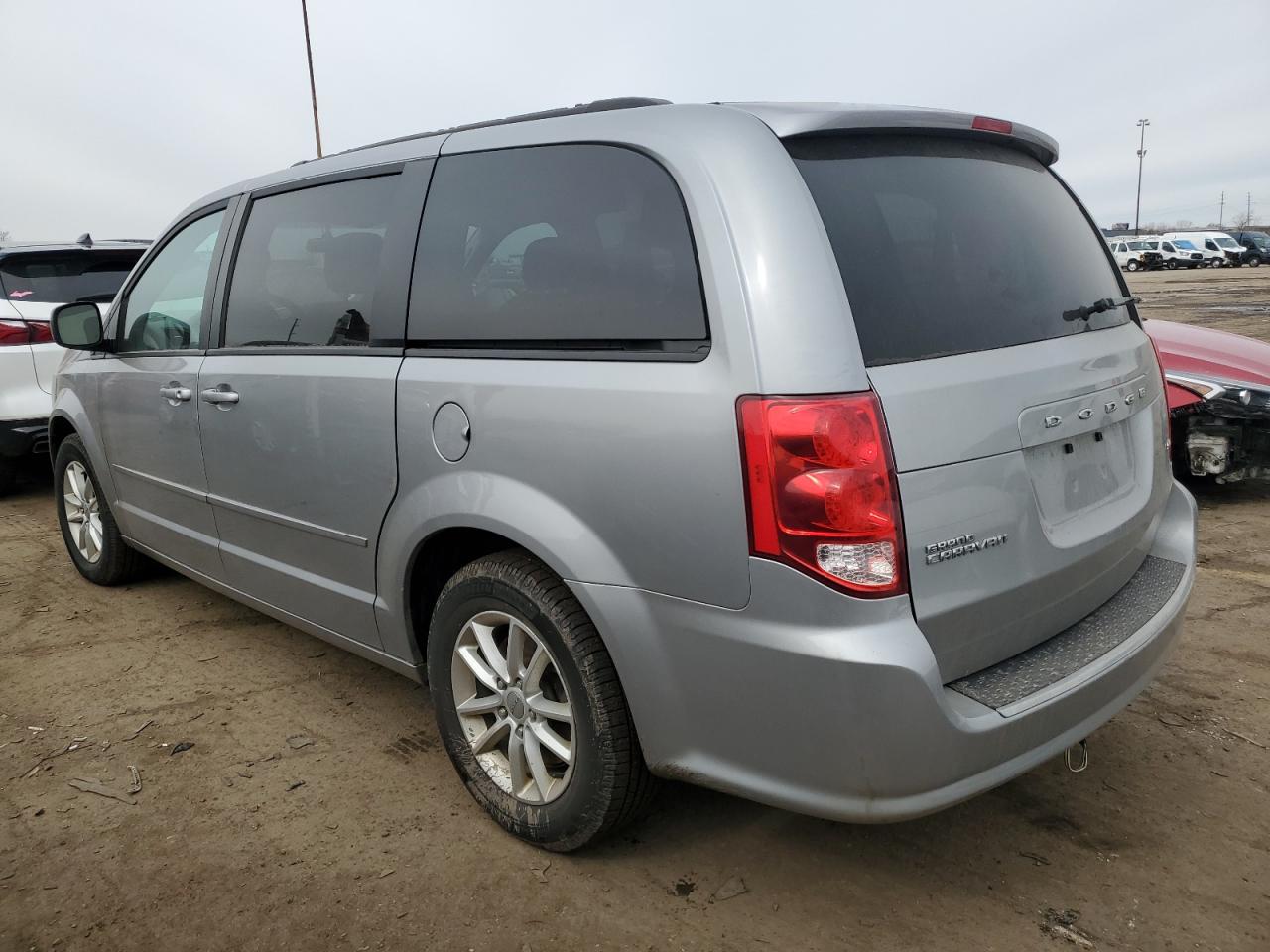 2014 Dodge Caravan - Image 2