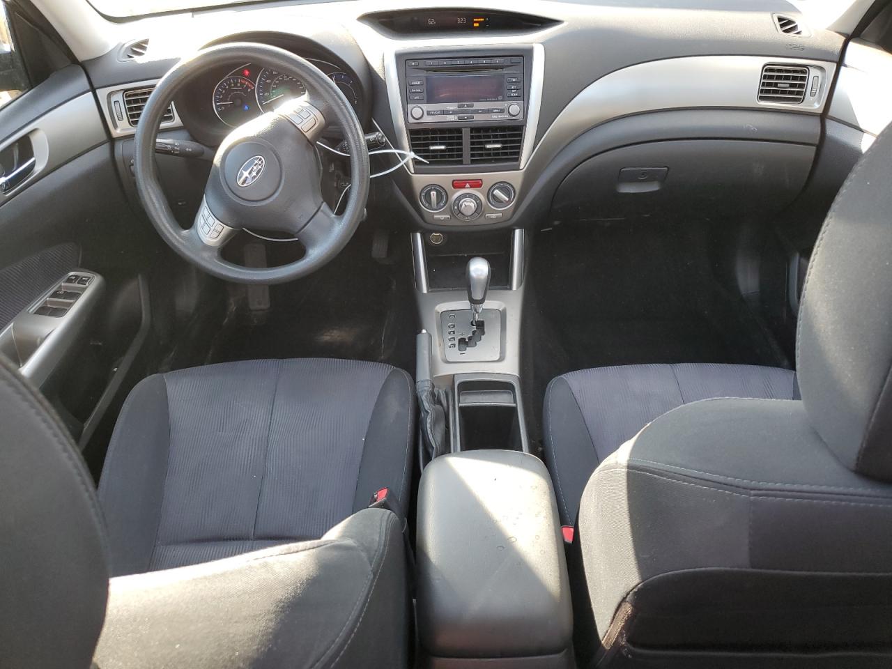 2010 Subaru Forester - Image 8