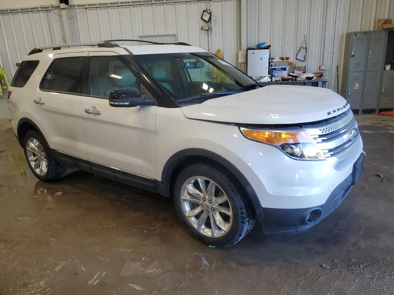 2015 Ford Explorer - Image 4