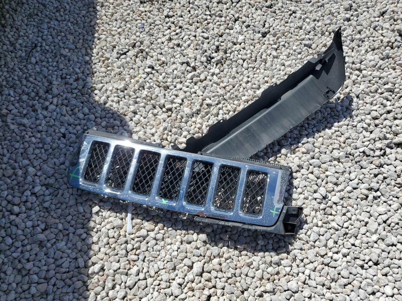 2015 Jeep Renegade - Image 12