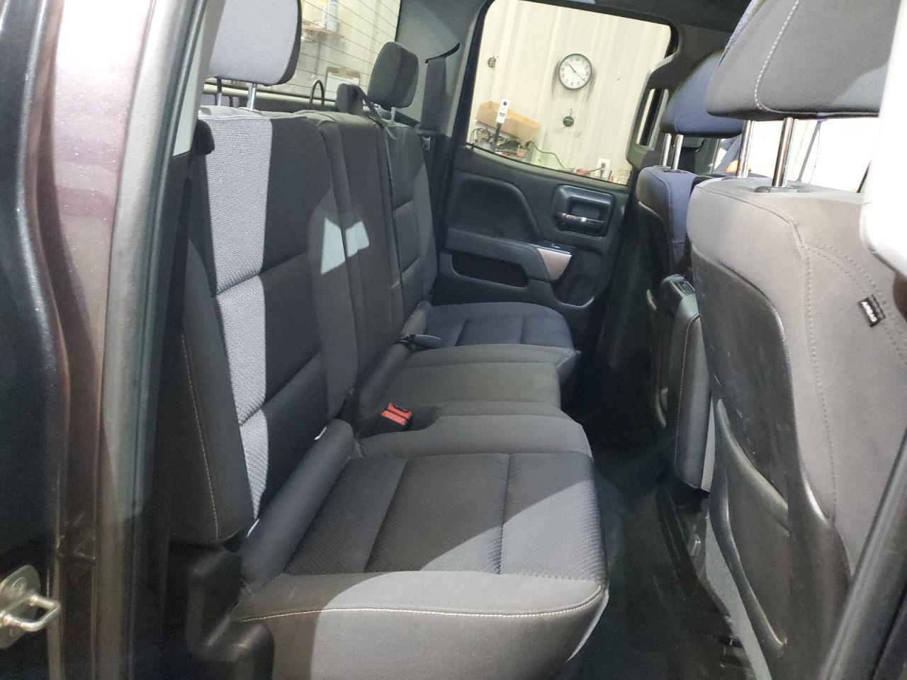 2014 Chevrolet Silverado - Image 10