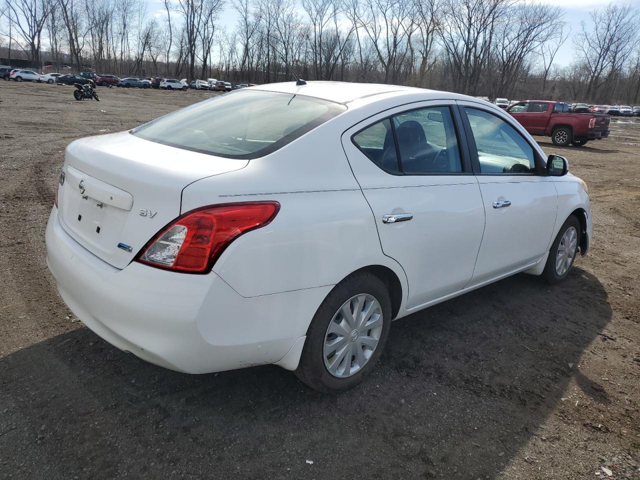2012 Nissan Versa - Image 3