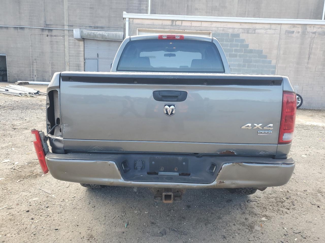 2006 Dodge RAM - Image 6