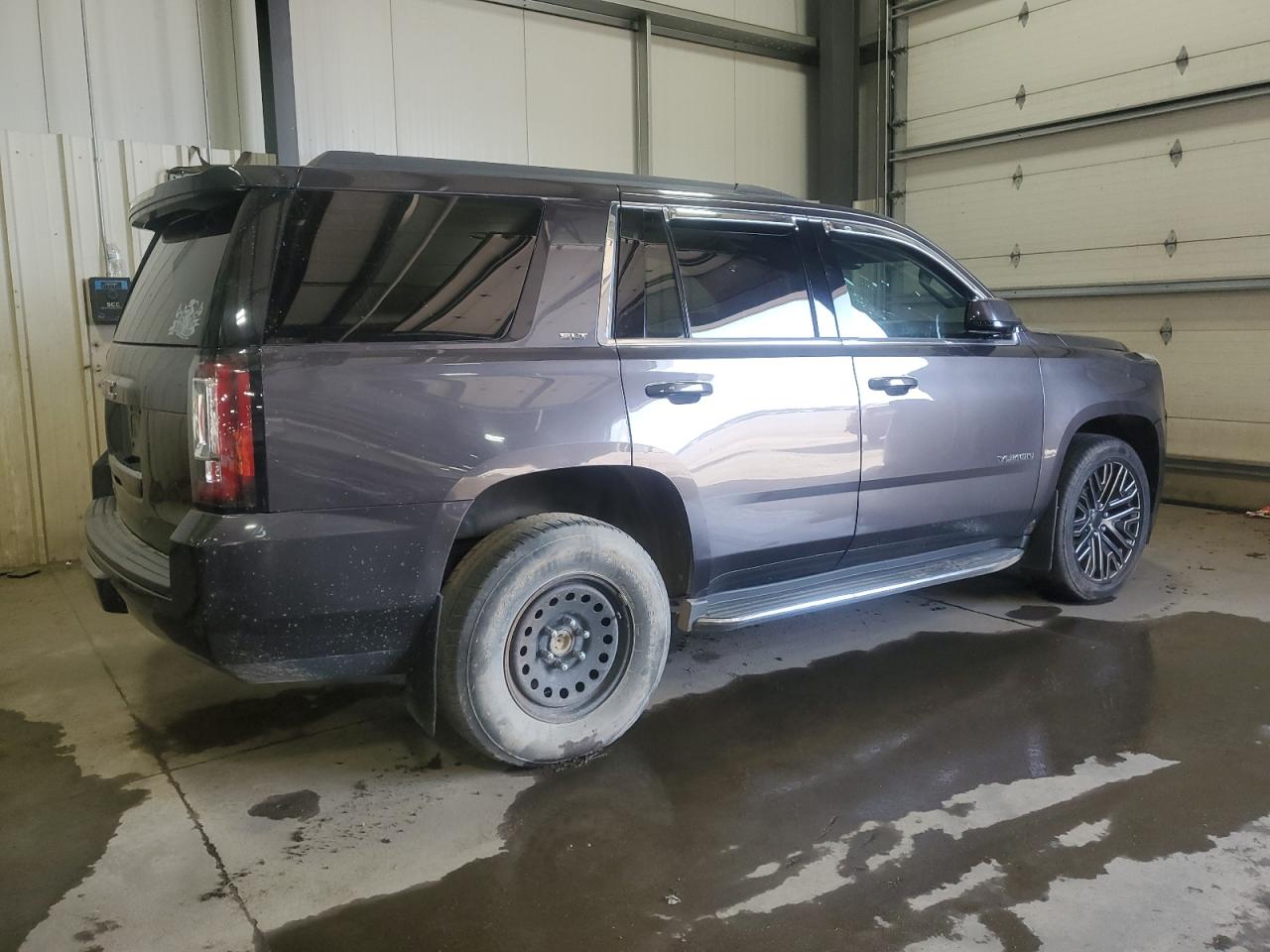 2015 GMC Yukon - Image 3