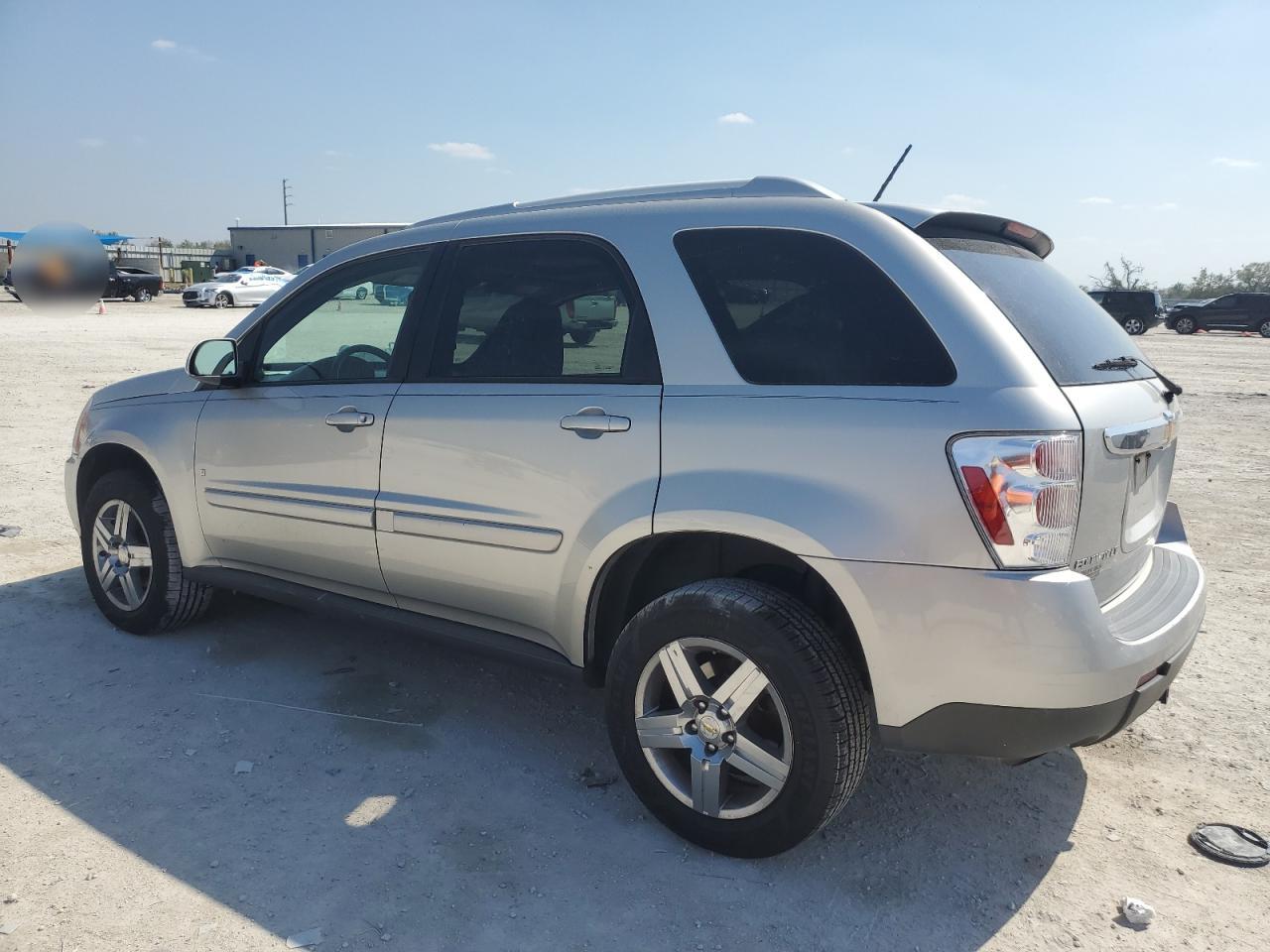 2008 Chevrolet Equinox - Image 2