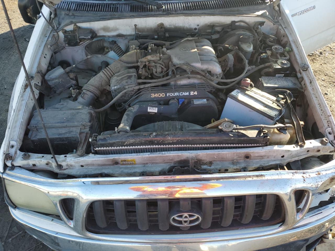 2001 Toyota Tacoma - Image 11