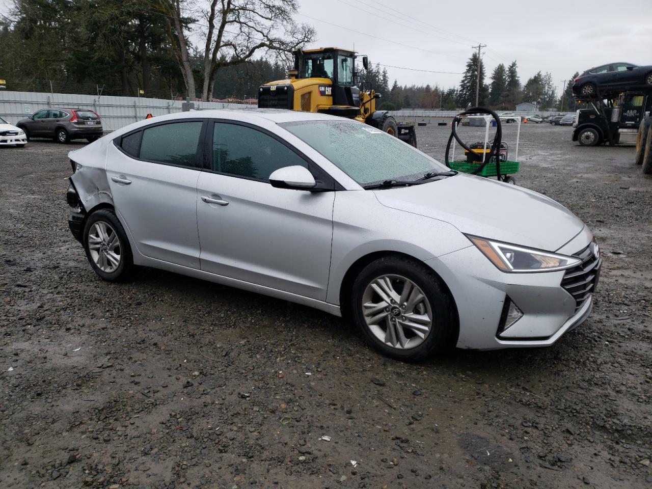 2019 Hyundai Elantra - Image 4