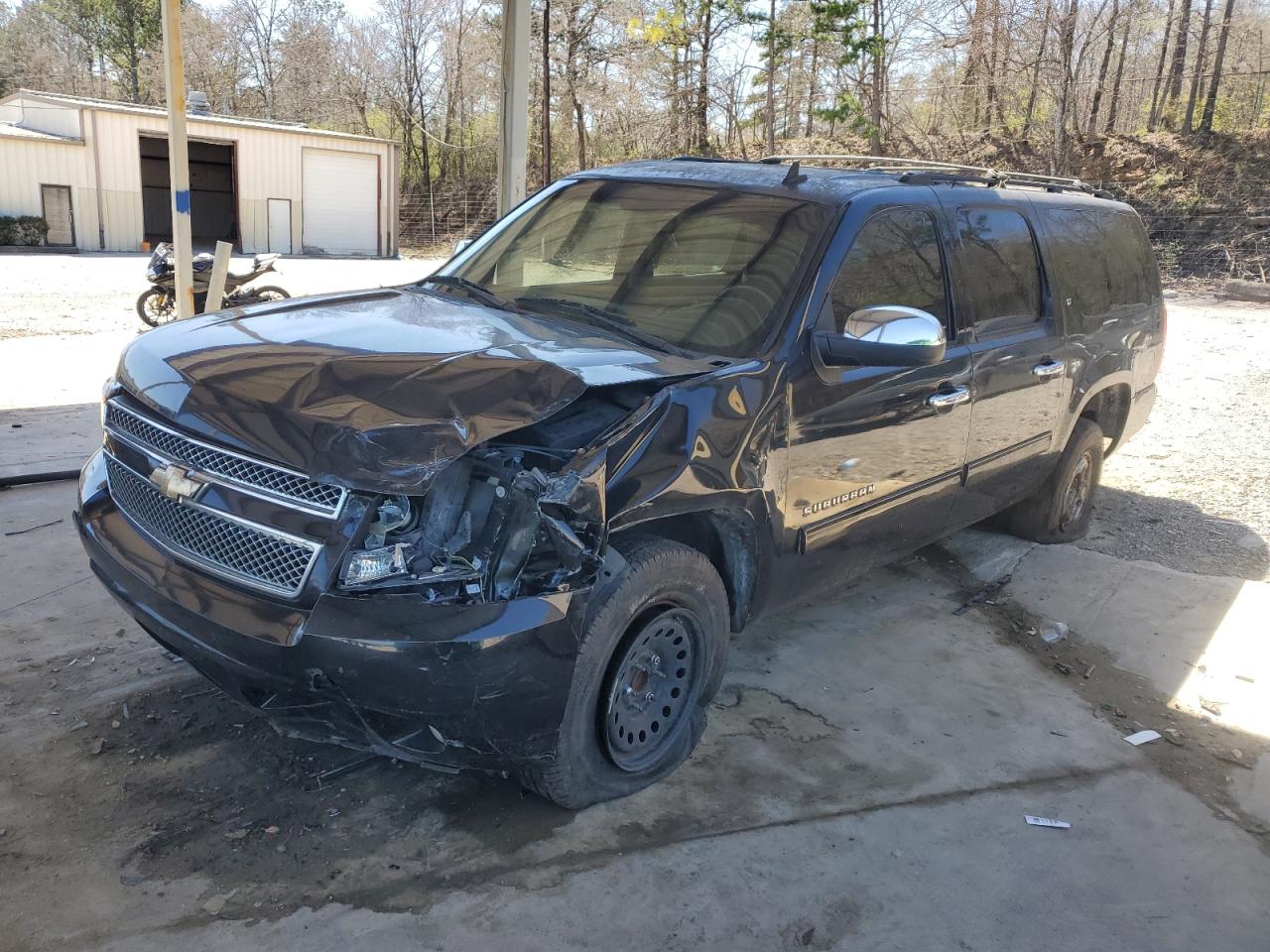 2011 Chevrolet Suburban C1500 Lt for Sale in Hueytown, AL - Front End
