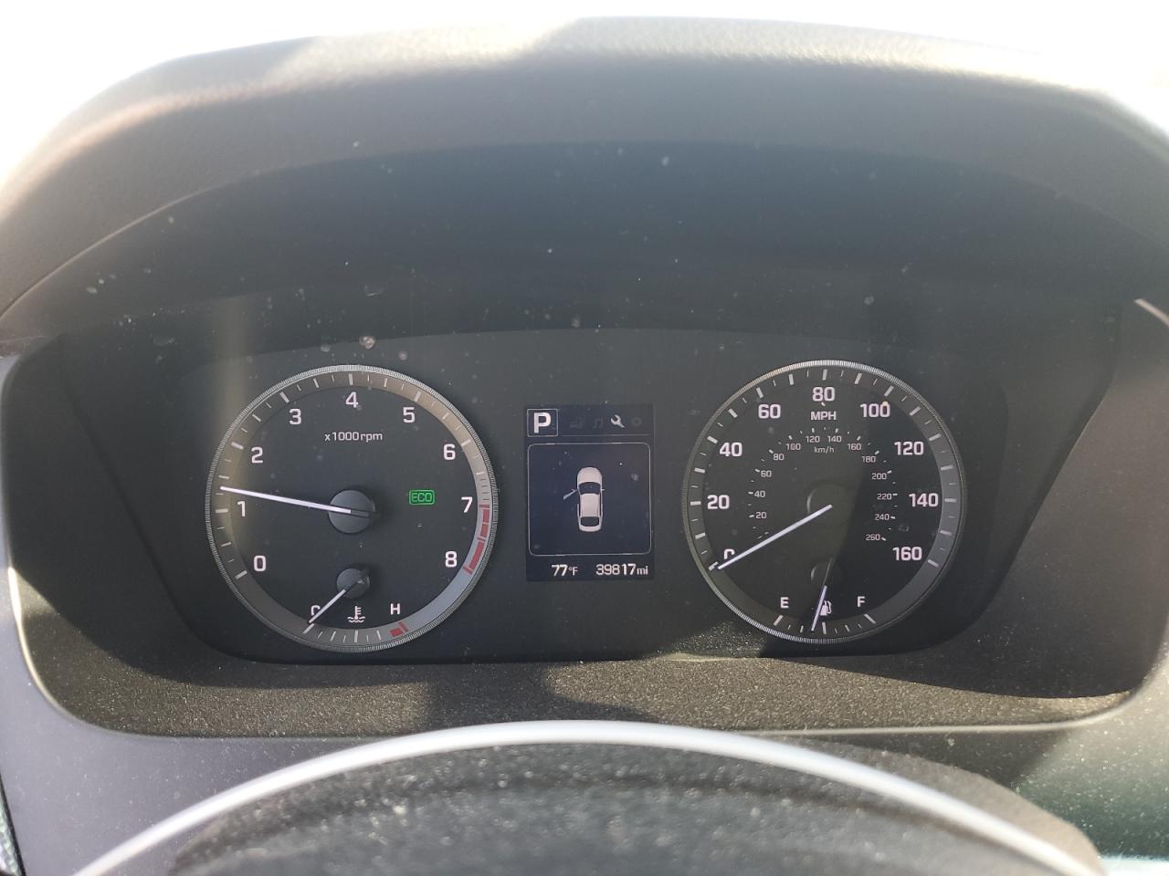 2015 Hyundai Sonata - Image 9