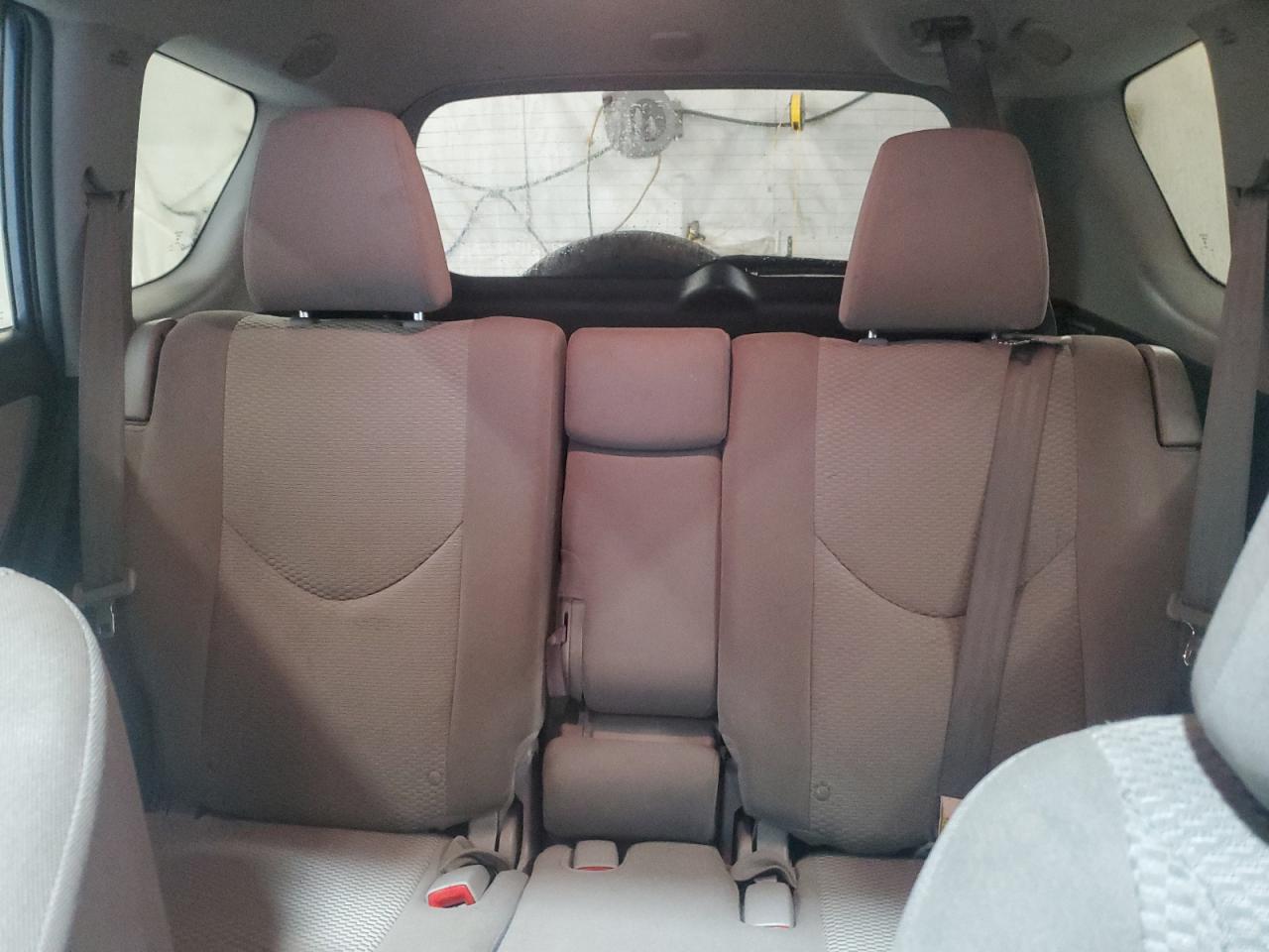 2012 Toyota RAV 4 - Image 10