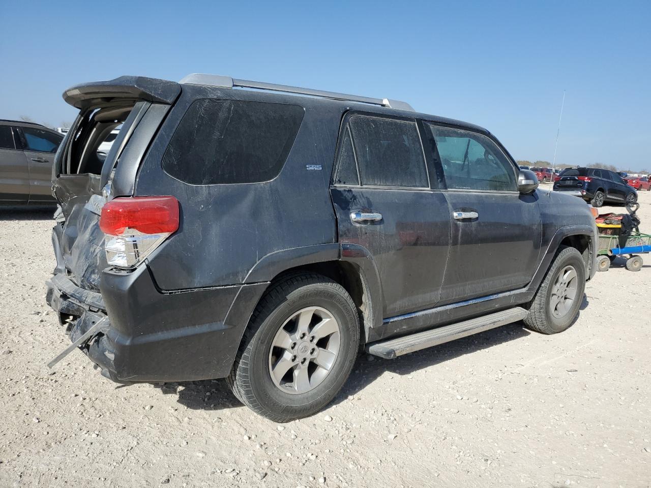 2011 Toyota 4Runner - Image 3