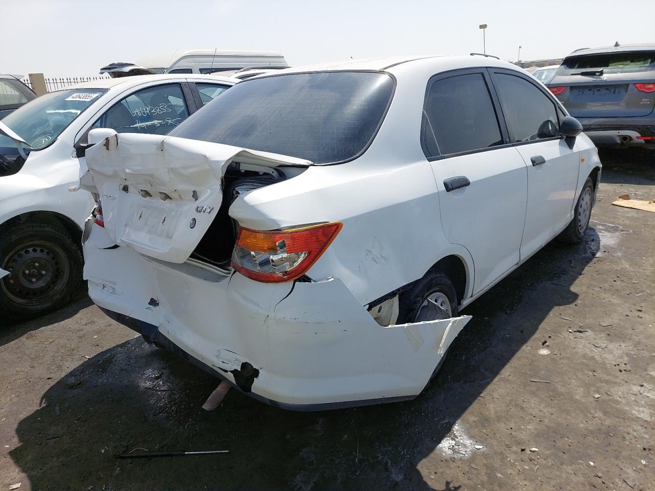 MRHGD66245P020280 - 2005 Honda City - #48639565