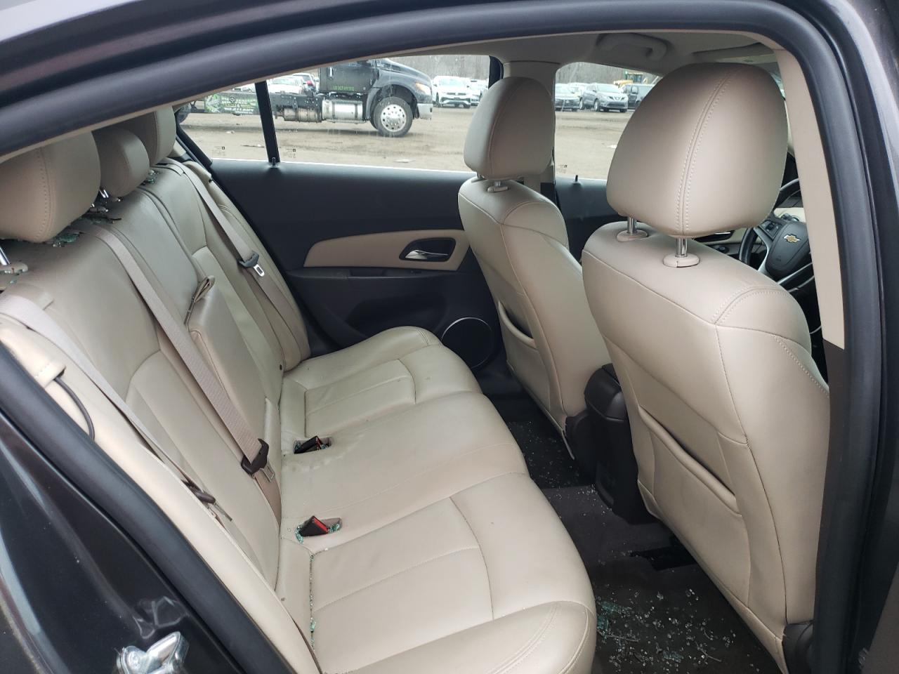 2011 Chevrolet Cruze - Image 10