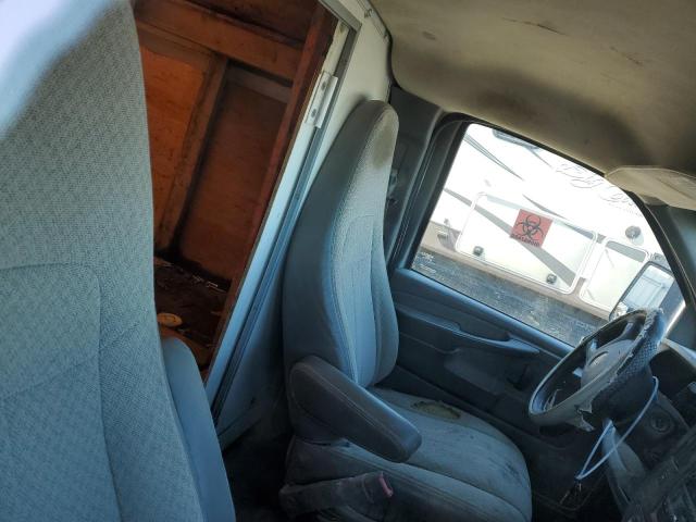 2010 GMC SAVANA CUTAWAY G3500