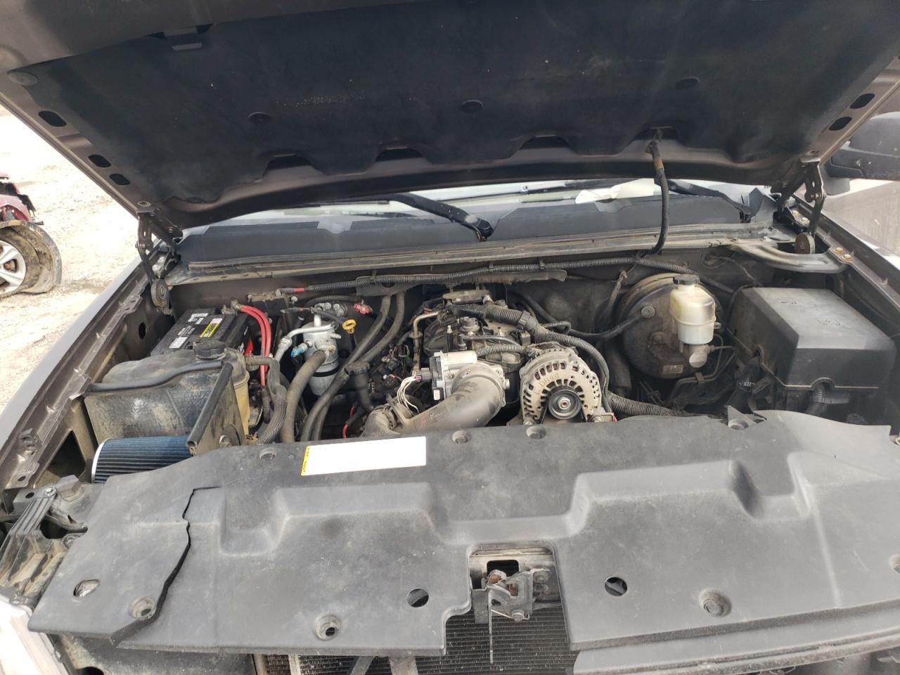 2007 Chevrolet Silverado - Image 11