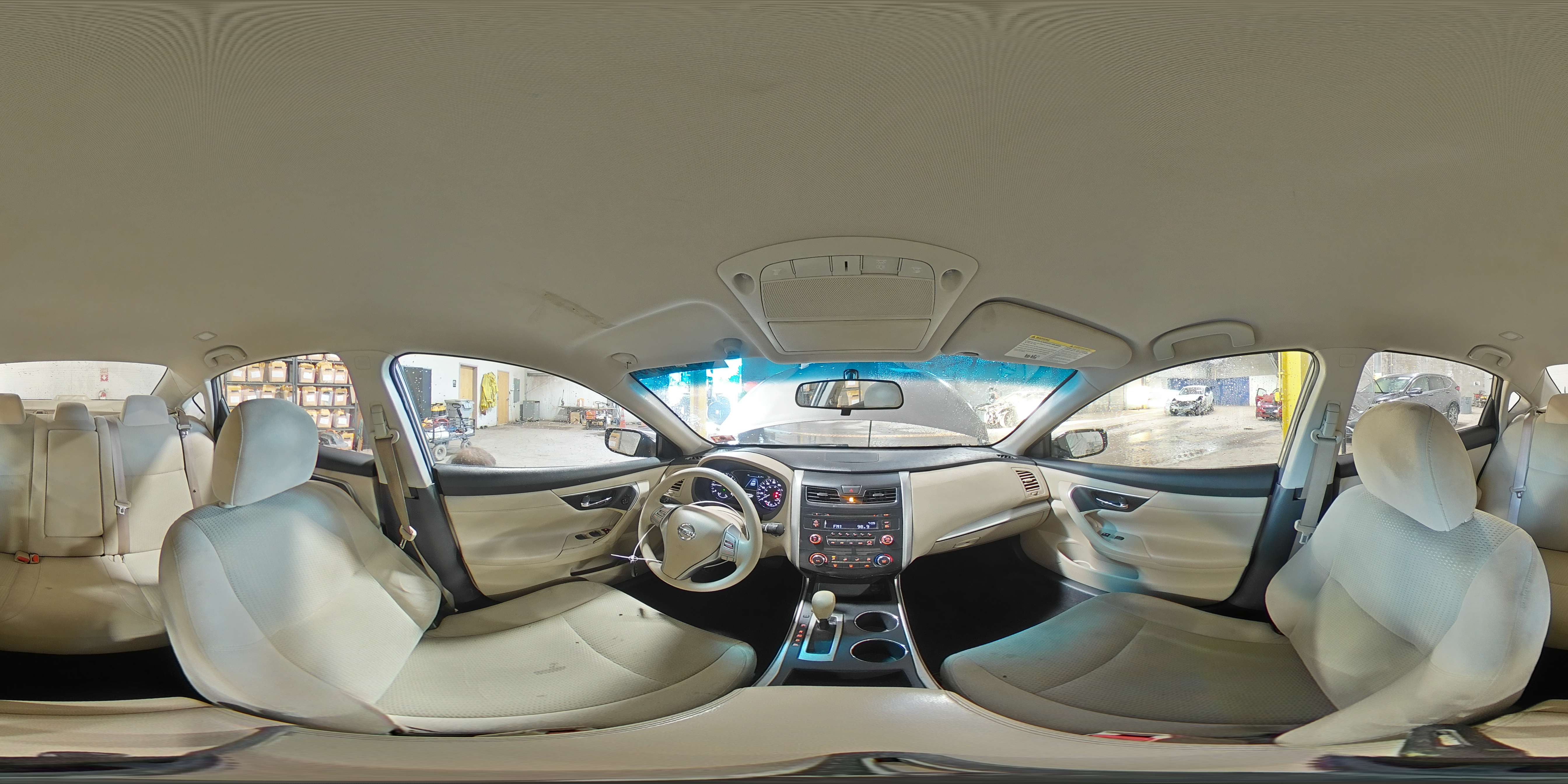 2015 Nissan Altima - Image 15