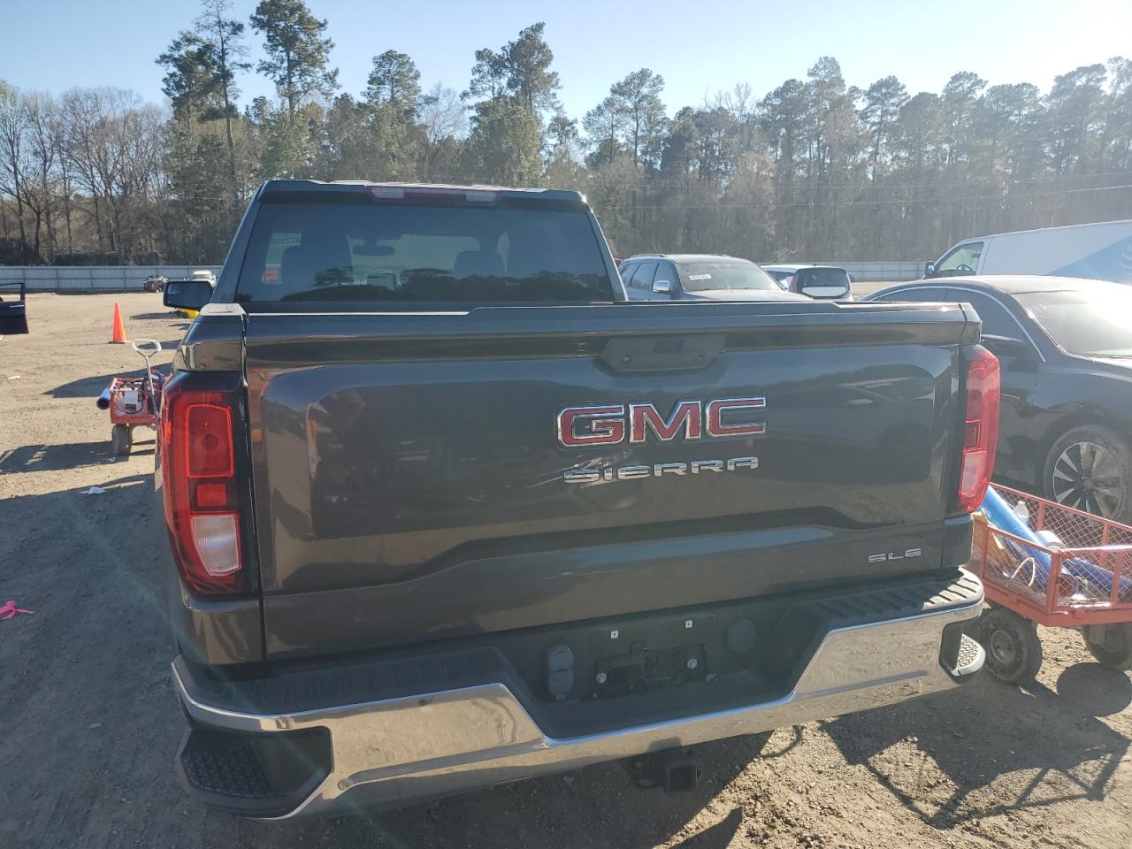 2020 GMC Sierra - Image 6