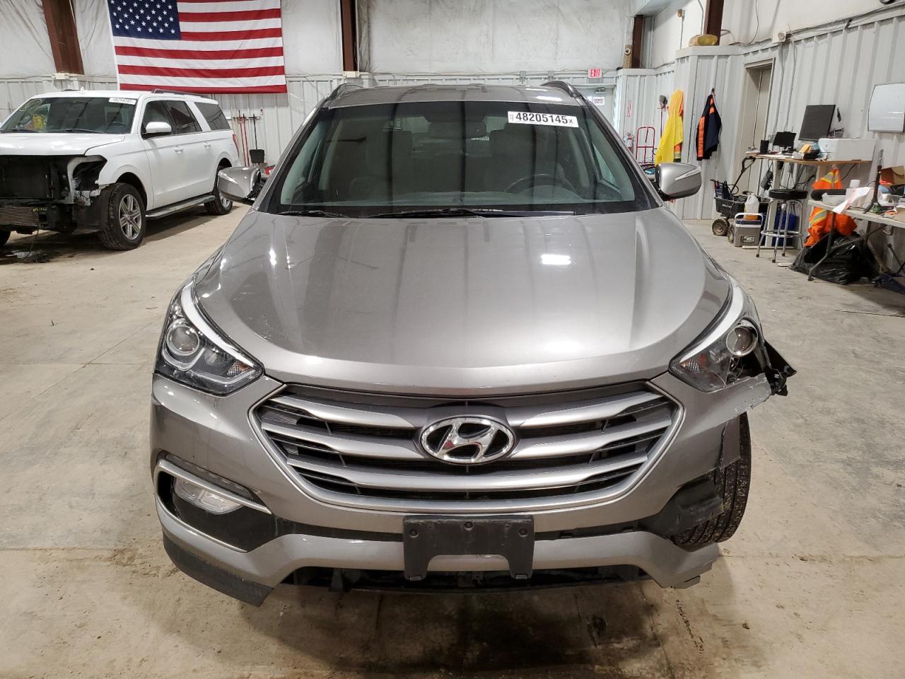 2017 Hyundai Santa Fe - Image 5