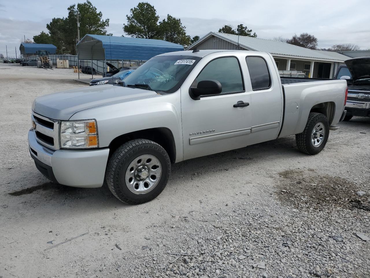 2011 Chevrolet Silverado - Image 1