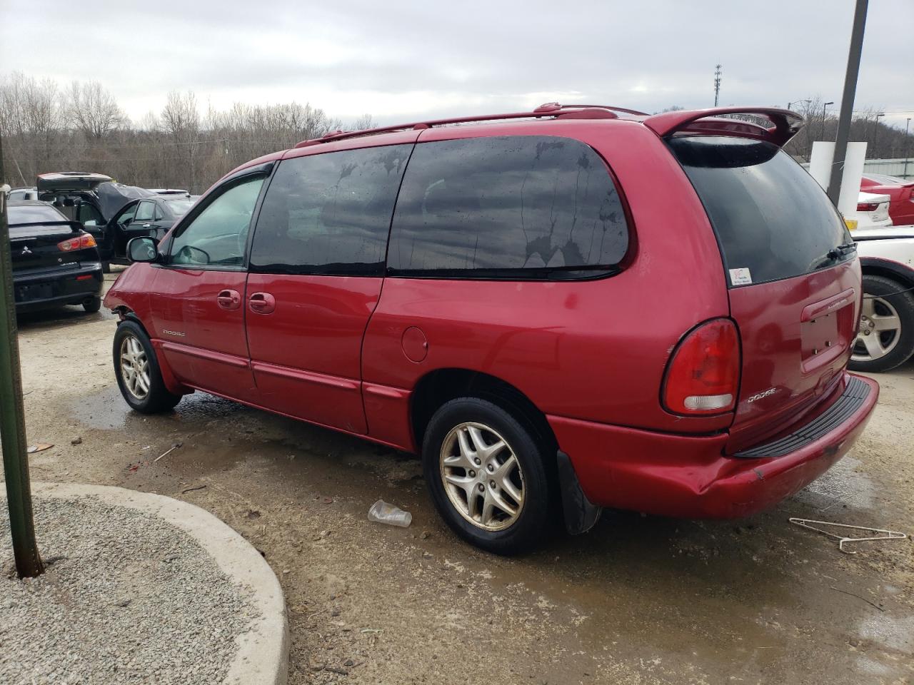 1999 Dodge Caravan - Image 2