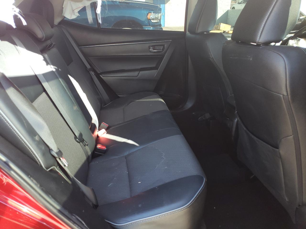 2015 Toyota Corolla - Image 11