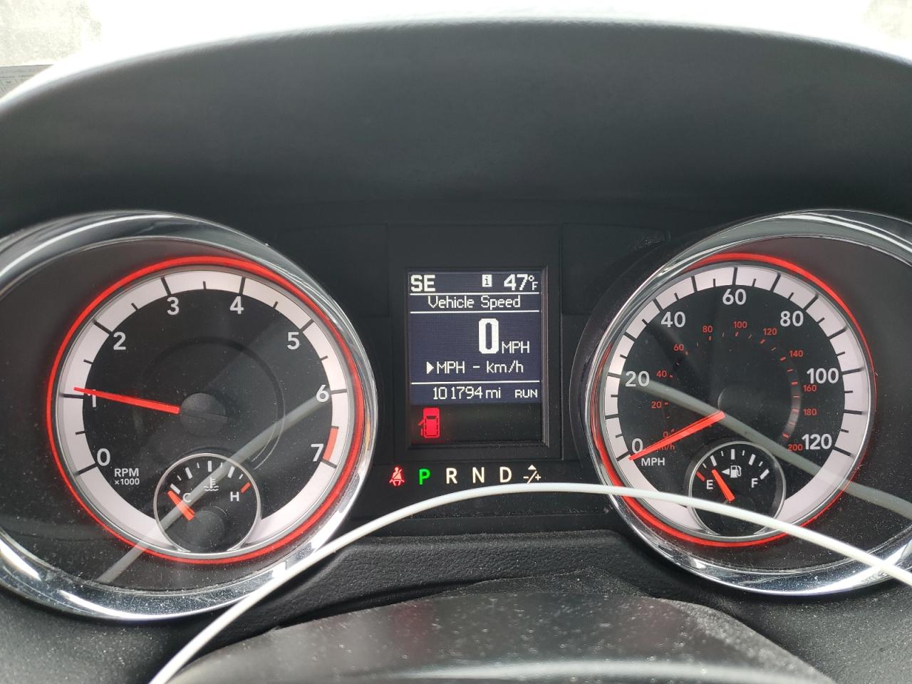 2019 Dodge Caravan - Image 9
