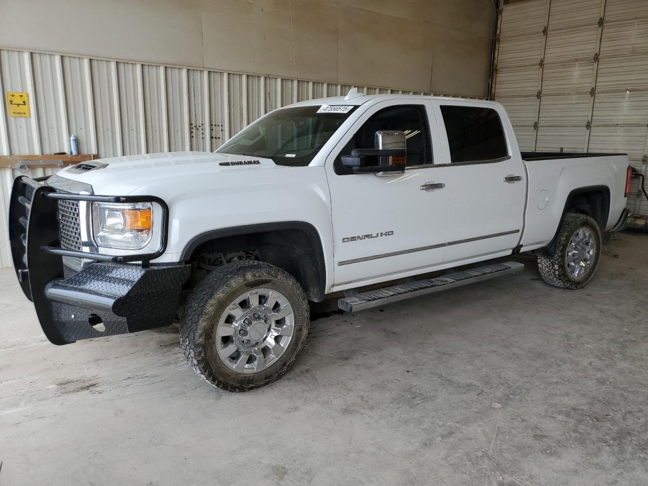 2017 GMC Sierra - Image 1