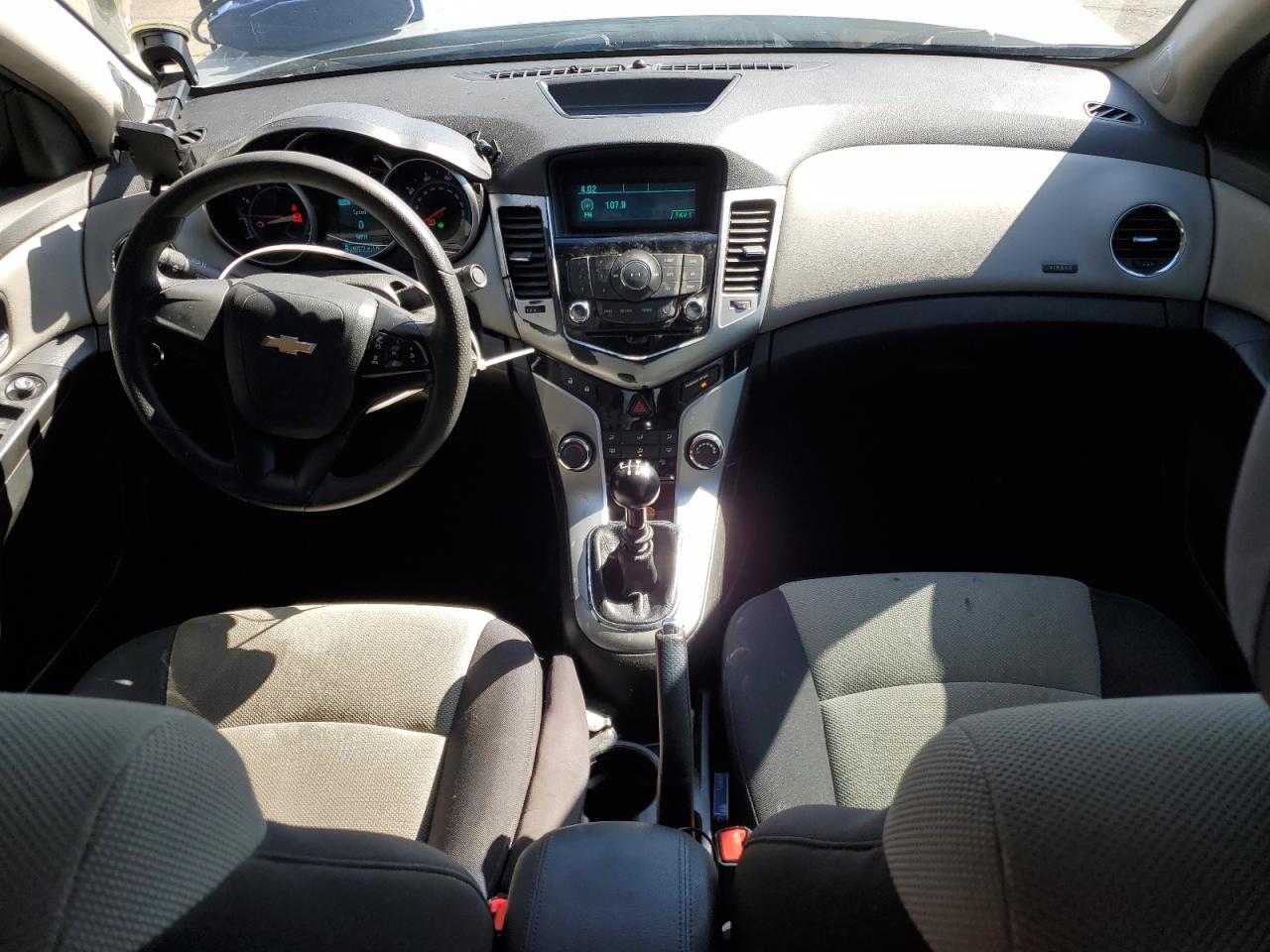 2014 Chevrolet Cruze - Image 8