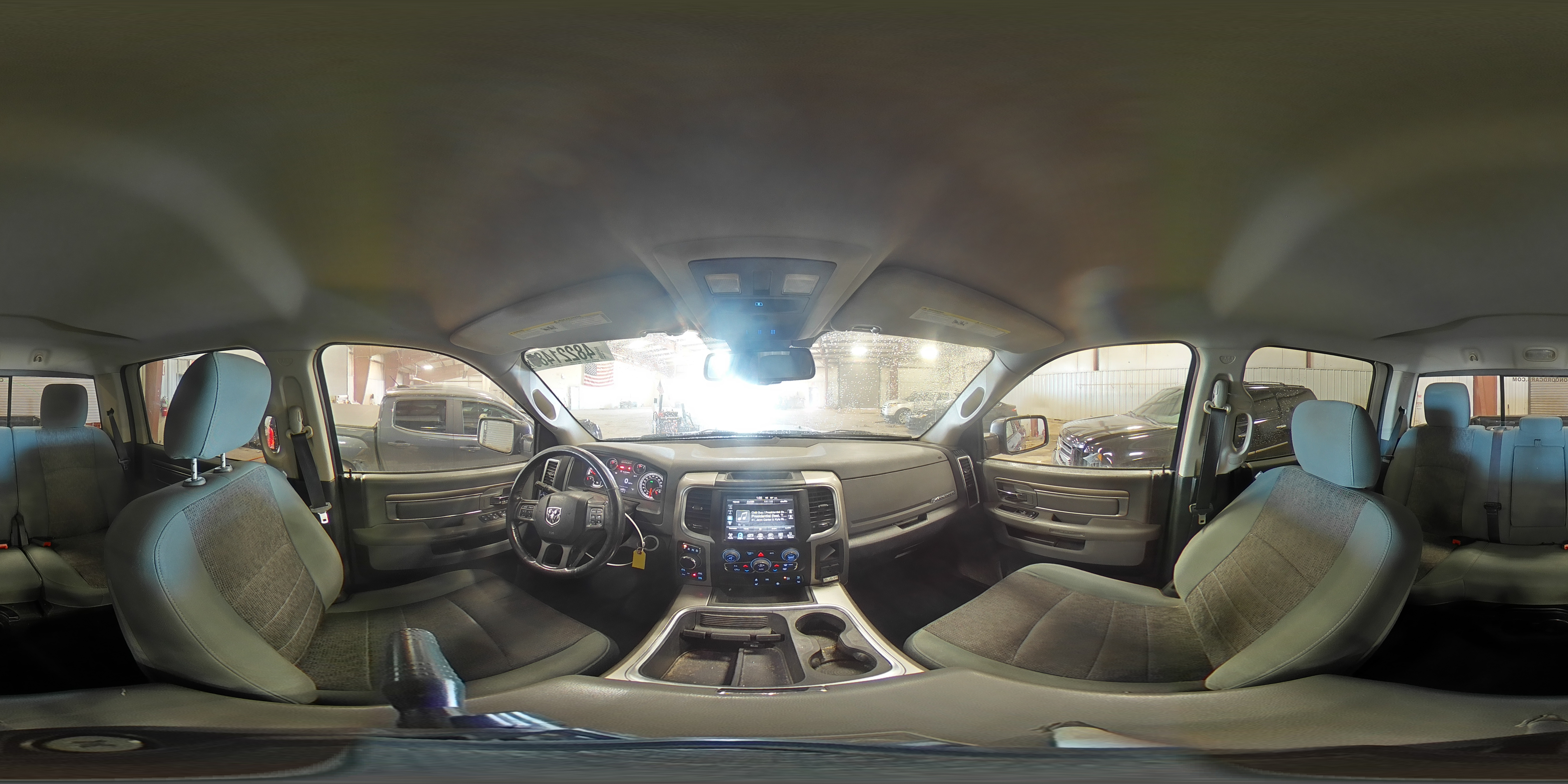 2016 RAM 1500 - Image 14