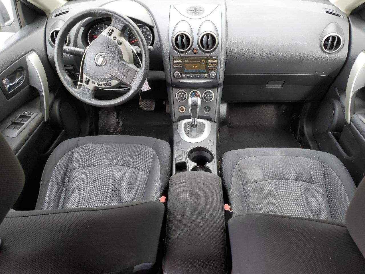 2012 Nissan Rogue - Image 8