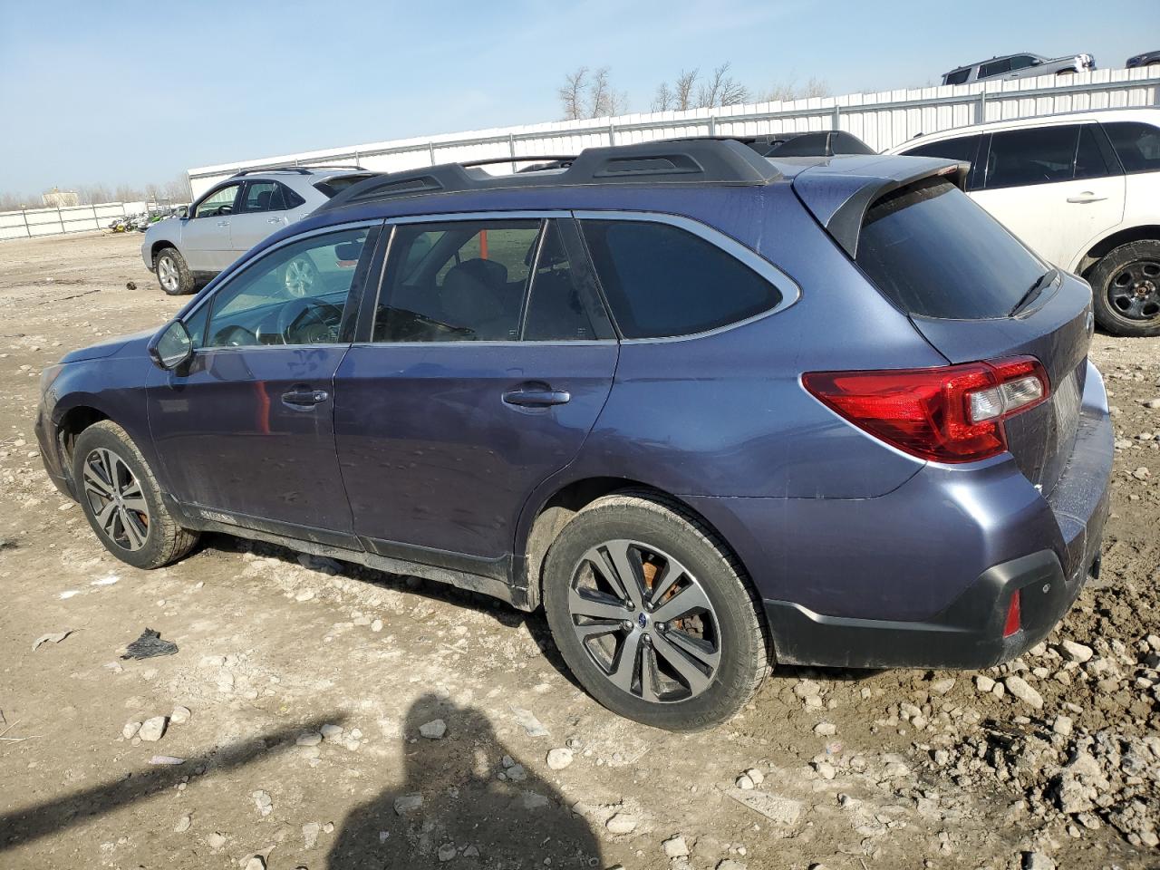 2018 Subaru Outback - Image 2