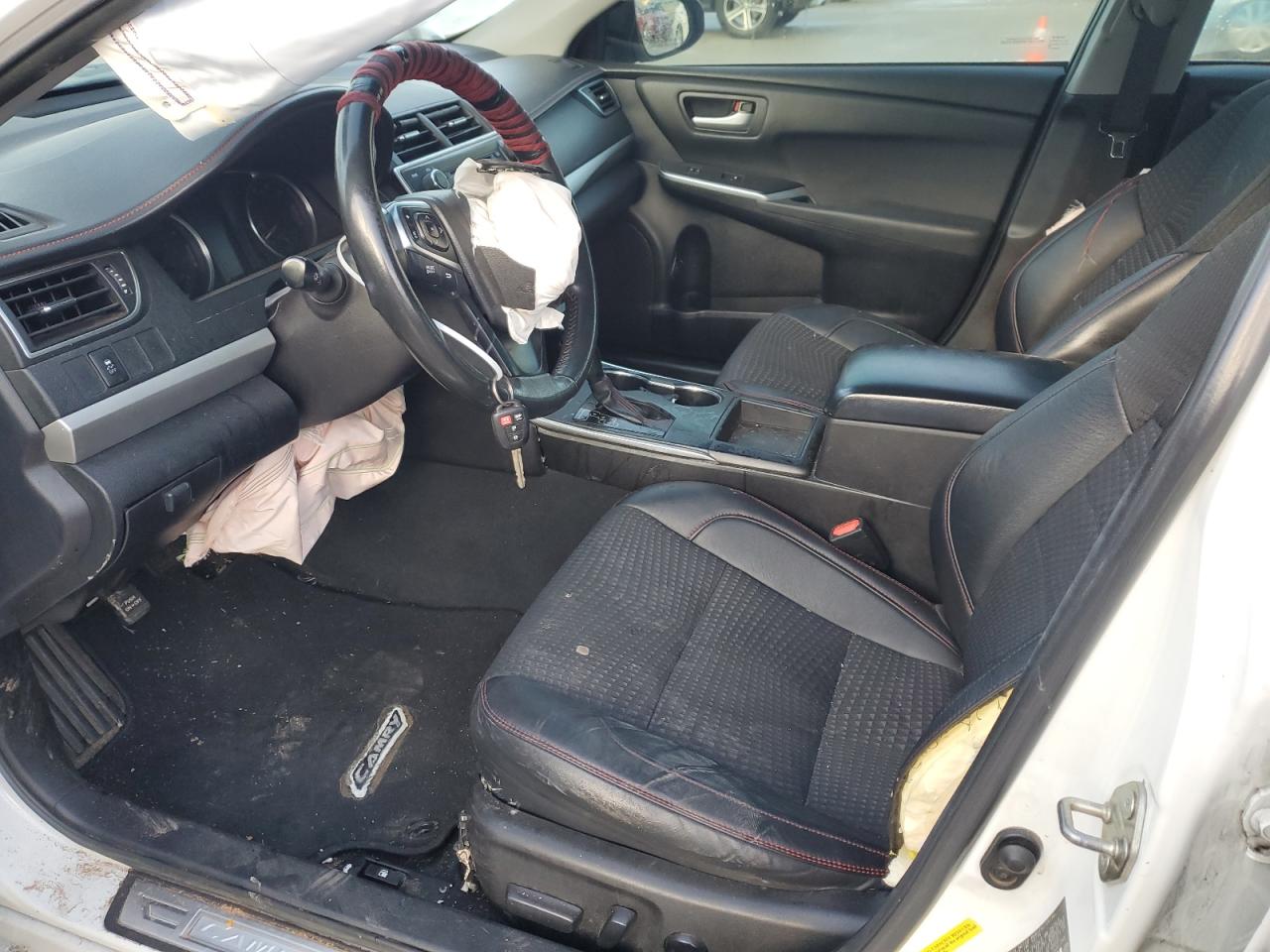2015 Toyota Camry - Image 7