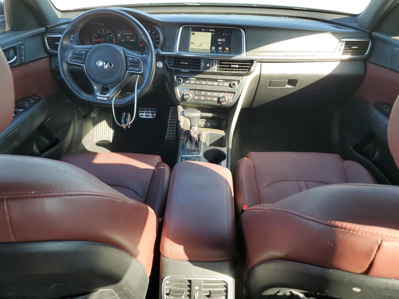 2017 Kia Optima - Image 8