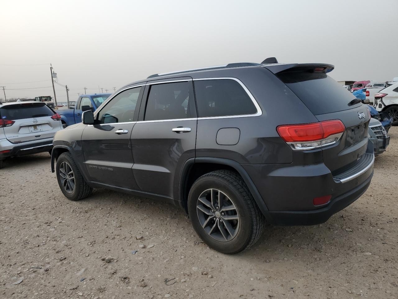 2017 Jeep Grand Cherokee - Image 2