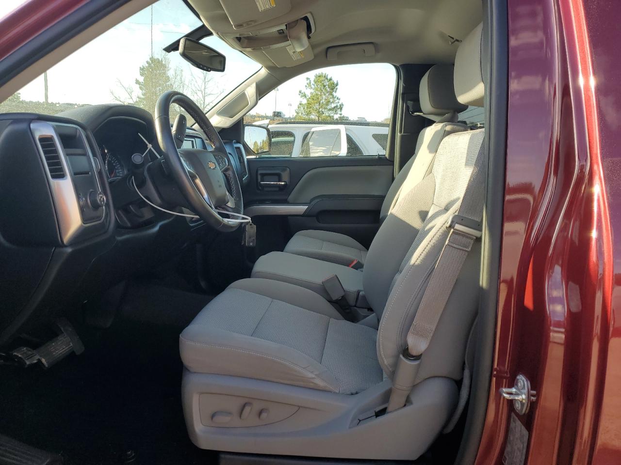 2014 Chevrolet Silverado - Image 7
