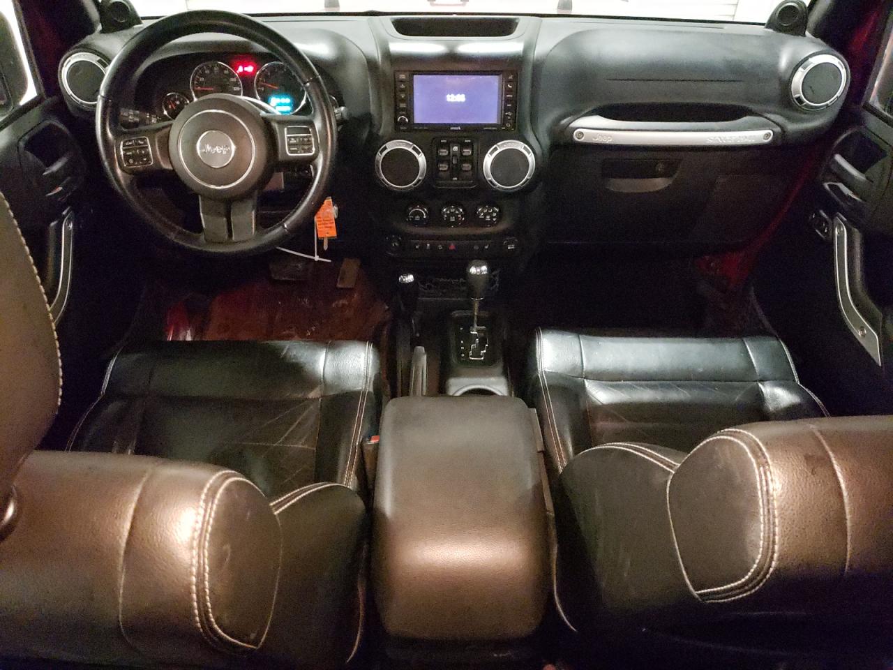 2012 Jeep Wrangler - Image 8
