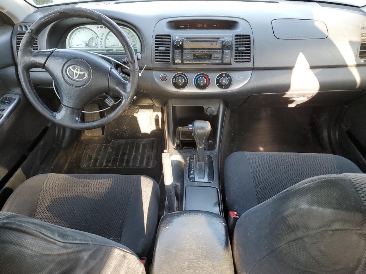 2003 Toyota Camry - Image 8