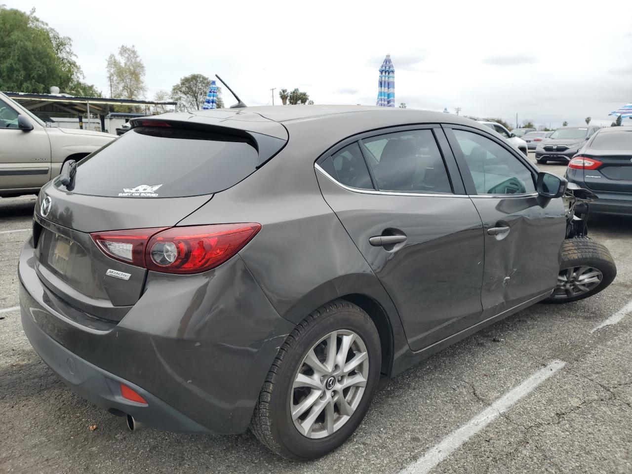 2016 Mazda 3 - Image 3