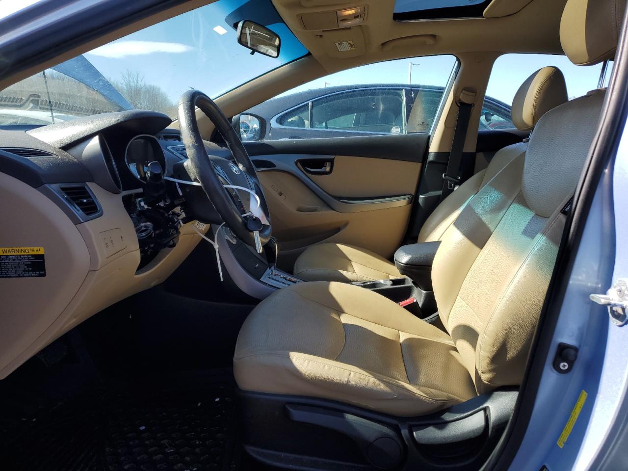 2012 Hyundai Elantra - Image 7
