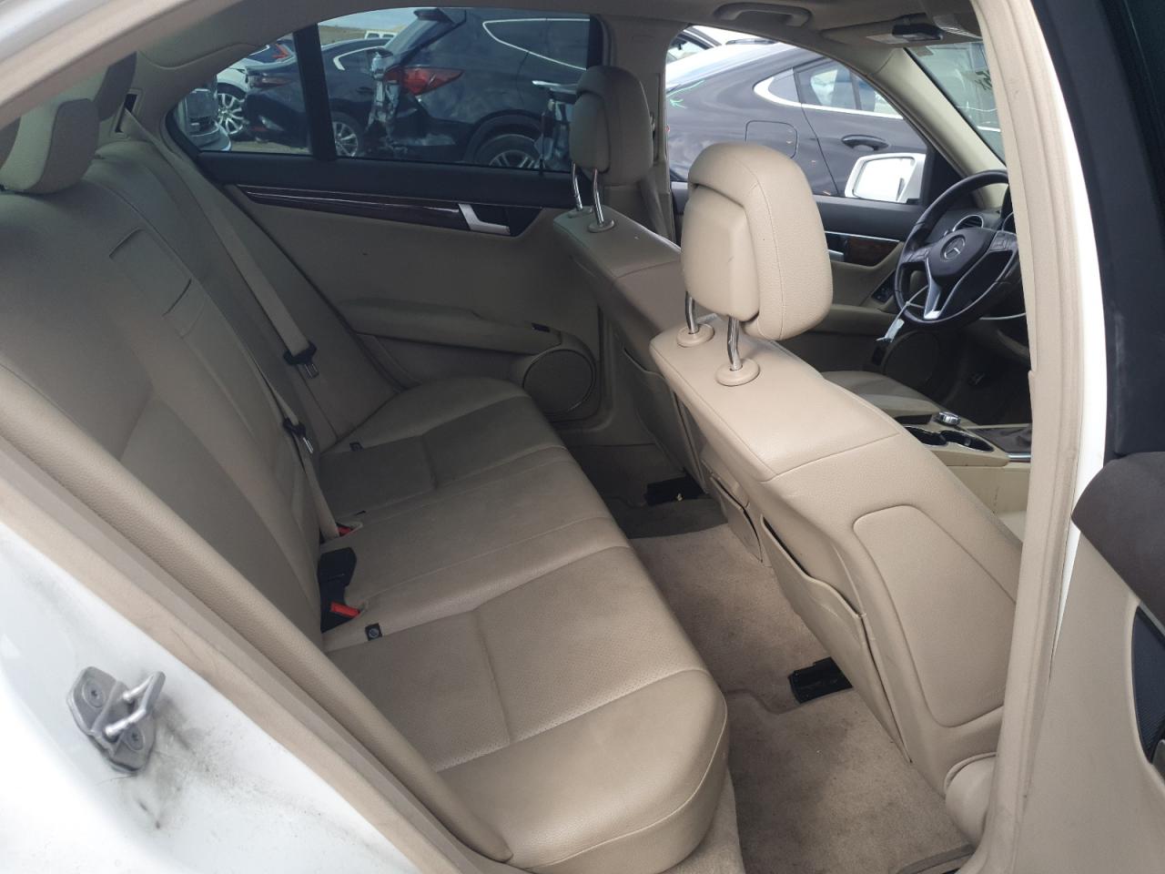 2013 Mercedes-Benz C-klasse - Image 10